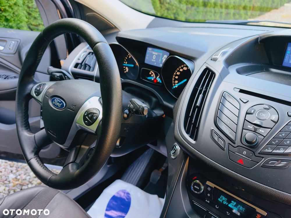 Ford Kuga 2.0 TDCi FWD Titanium - 9