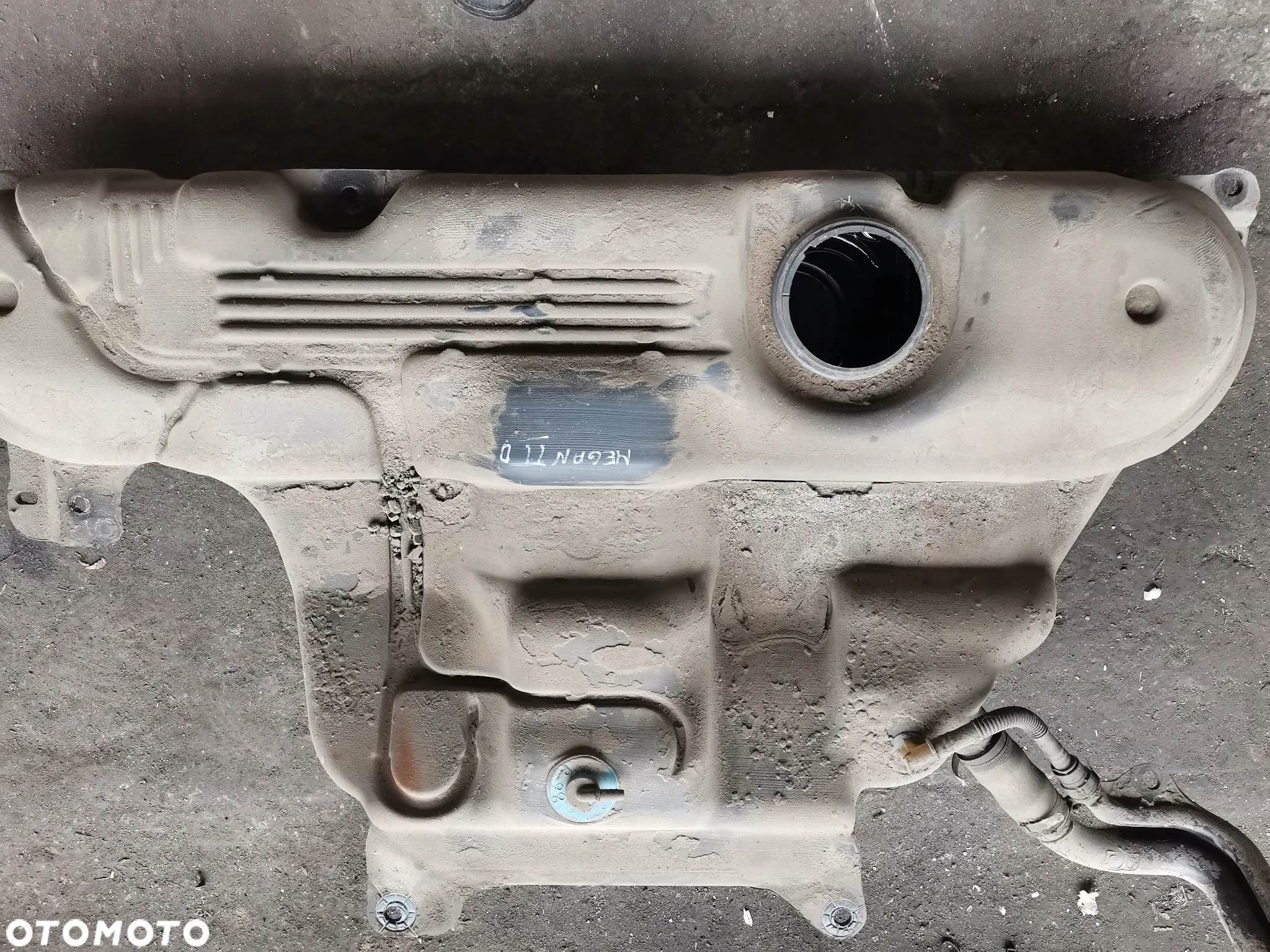 Zbiornik paliwa bak Renault Megane II - 2