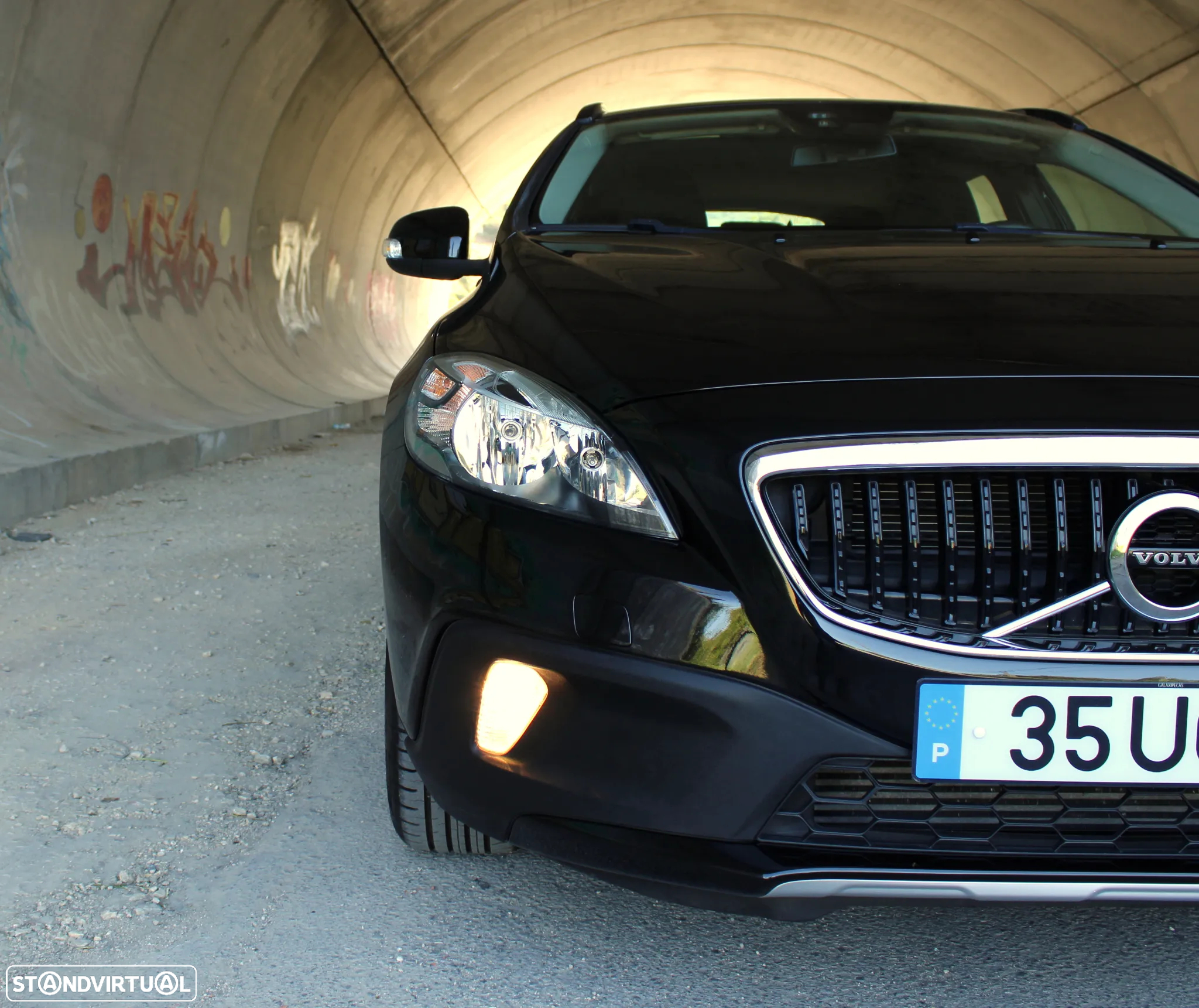 Volvo V40 Cross Country 2.0 D2 Momentum Geartronic - 40