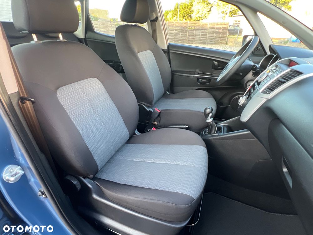Kia Venga 1.4 CVVT Attract - 15