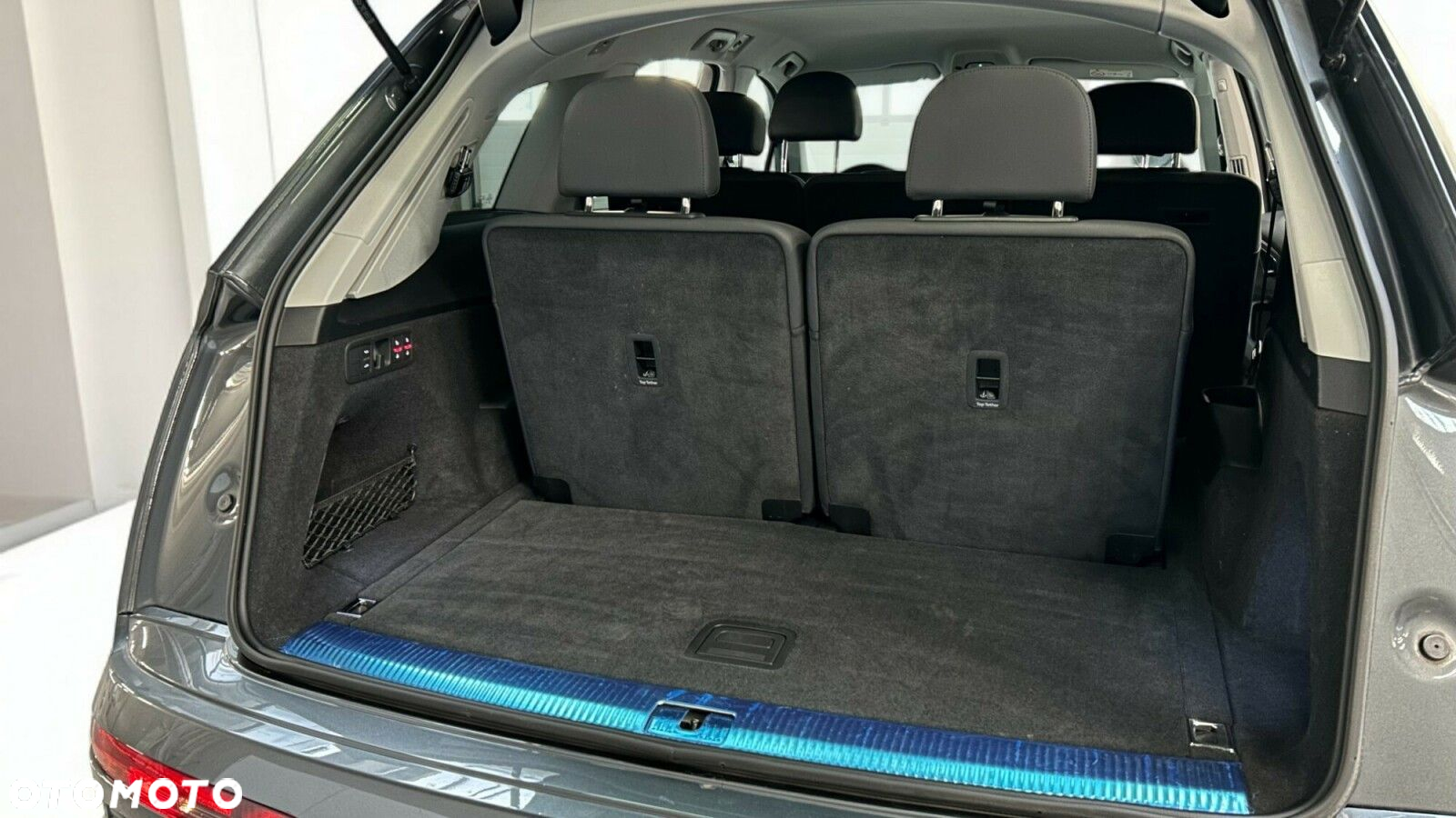 Audi Q7 - 16