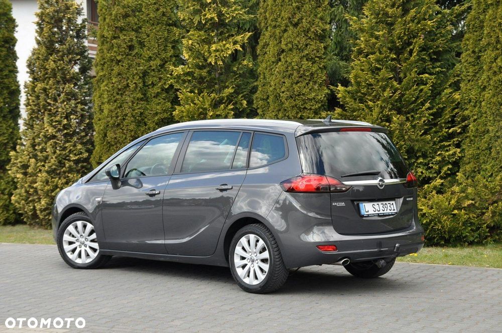 Opel Zafira - 13