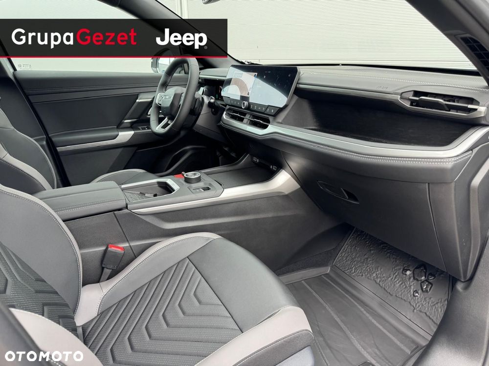 Jeep Compass - 13
