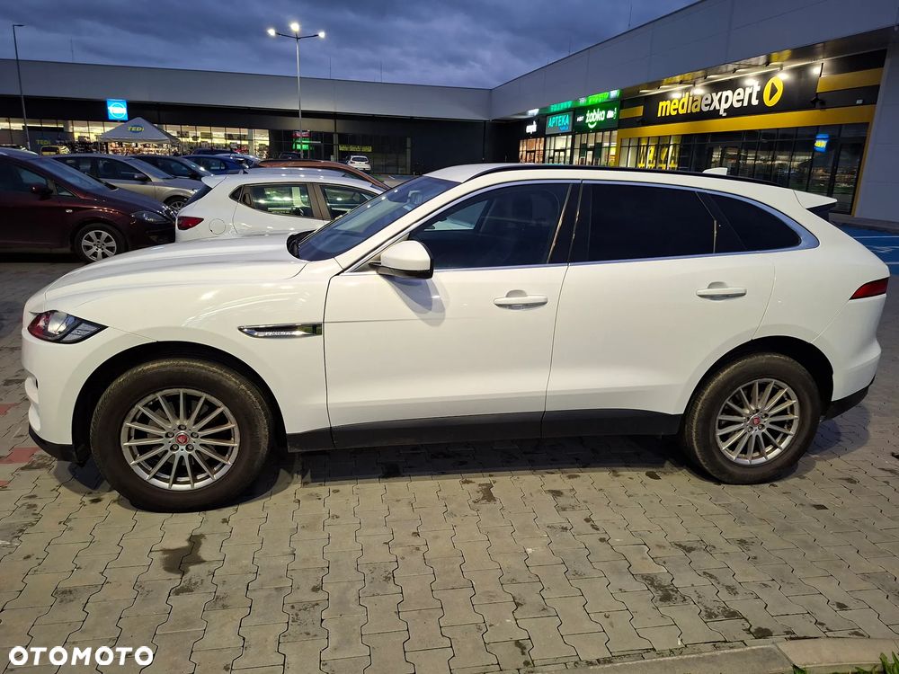 Jaguar F-Pace 2.0 i4D AWD Prestige - 32