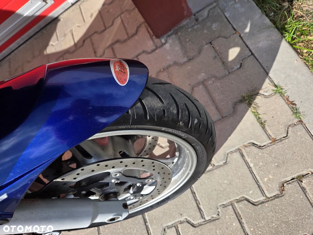 Yamaha FJR - 11