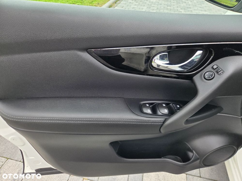 Nissan Qashqai - 18