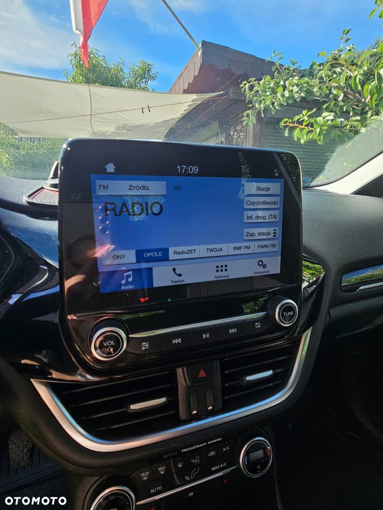 Ford Fiesta 1.1 SYNC Edition - 11