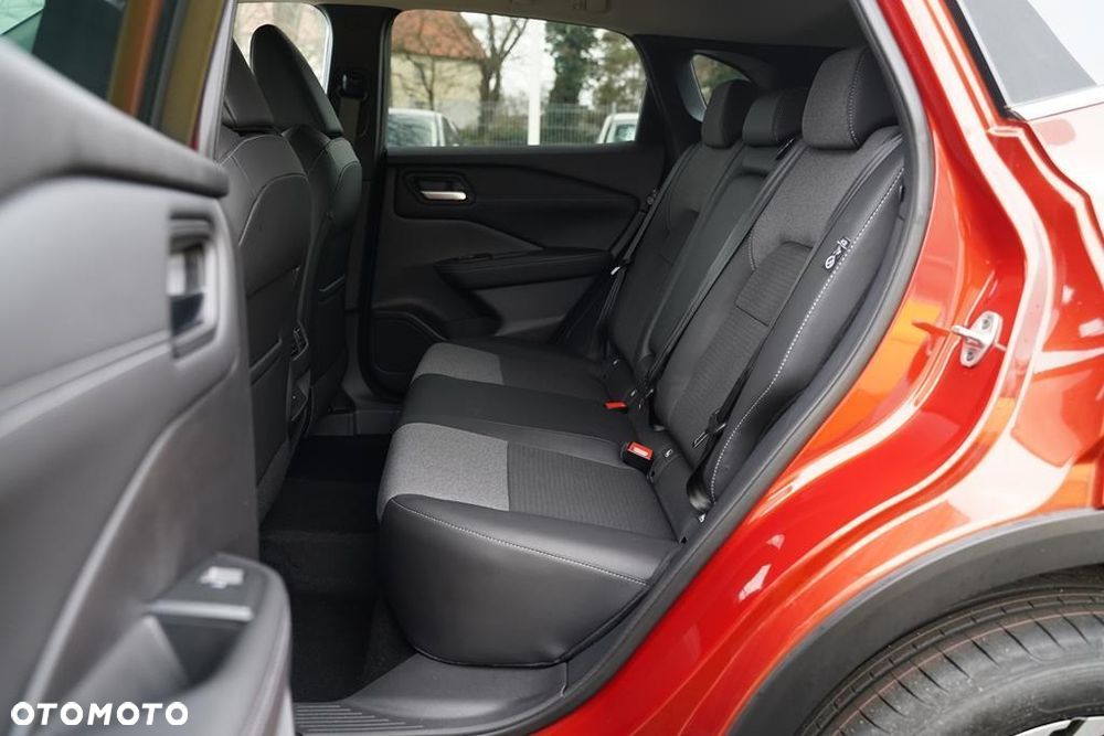 Nissan Qashqai 1.3 DIG-T MHEV N-Connecta Xtronic - 7