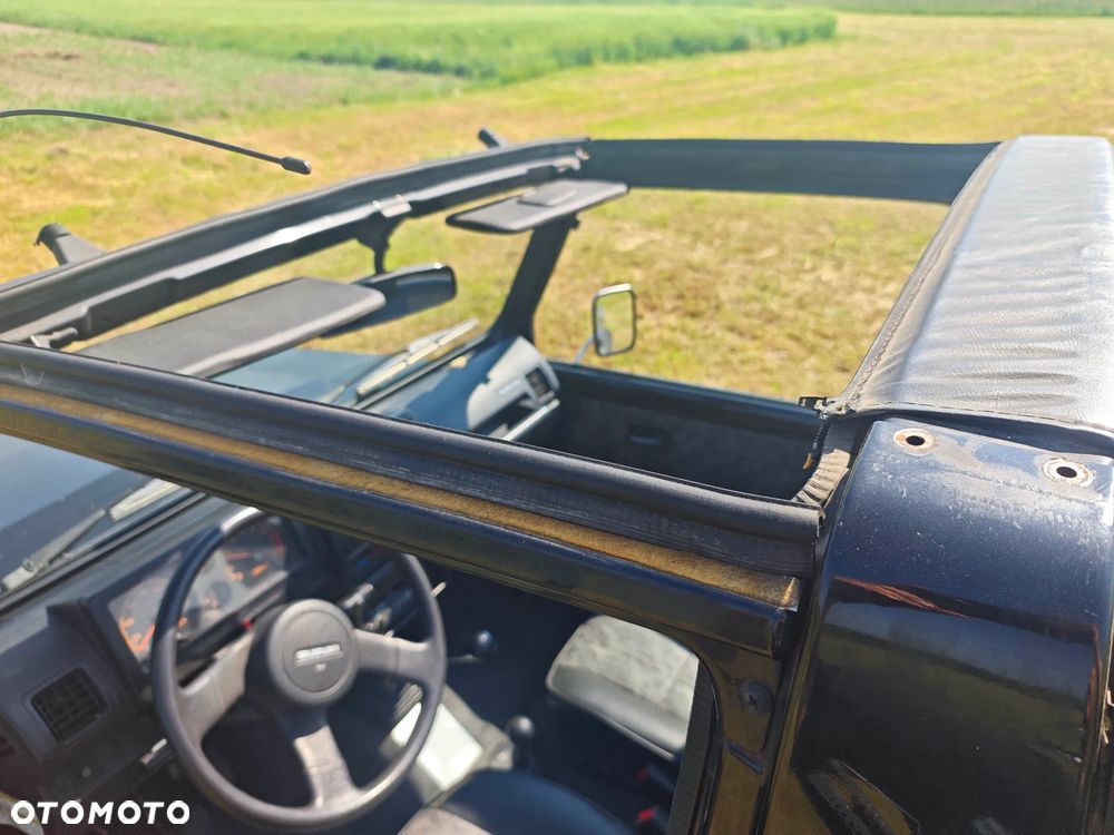 Suzuki Samurai - 25