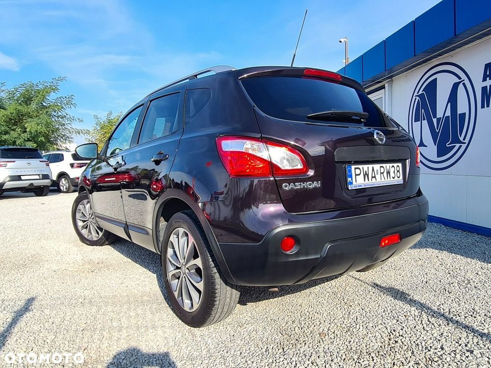 Nissan Qashqai 2.0 4x4 Tekna CVT - 5