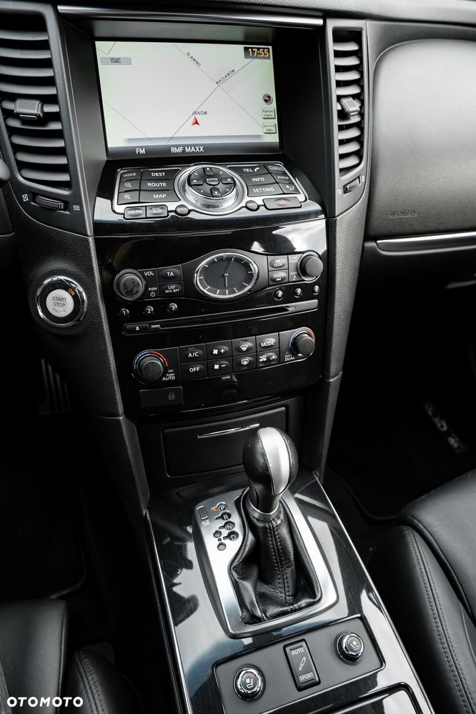 Infiniti FX FX30d AWD S - 36