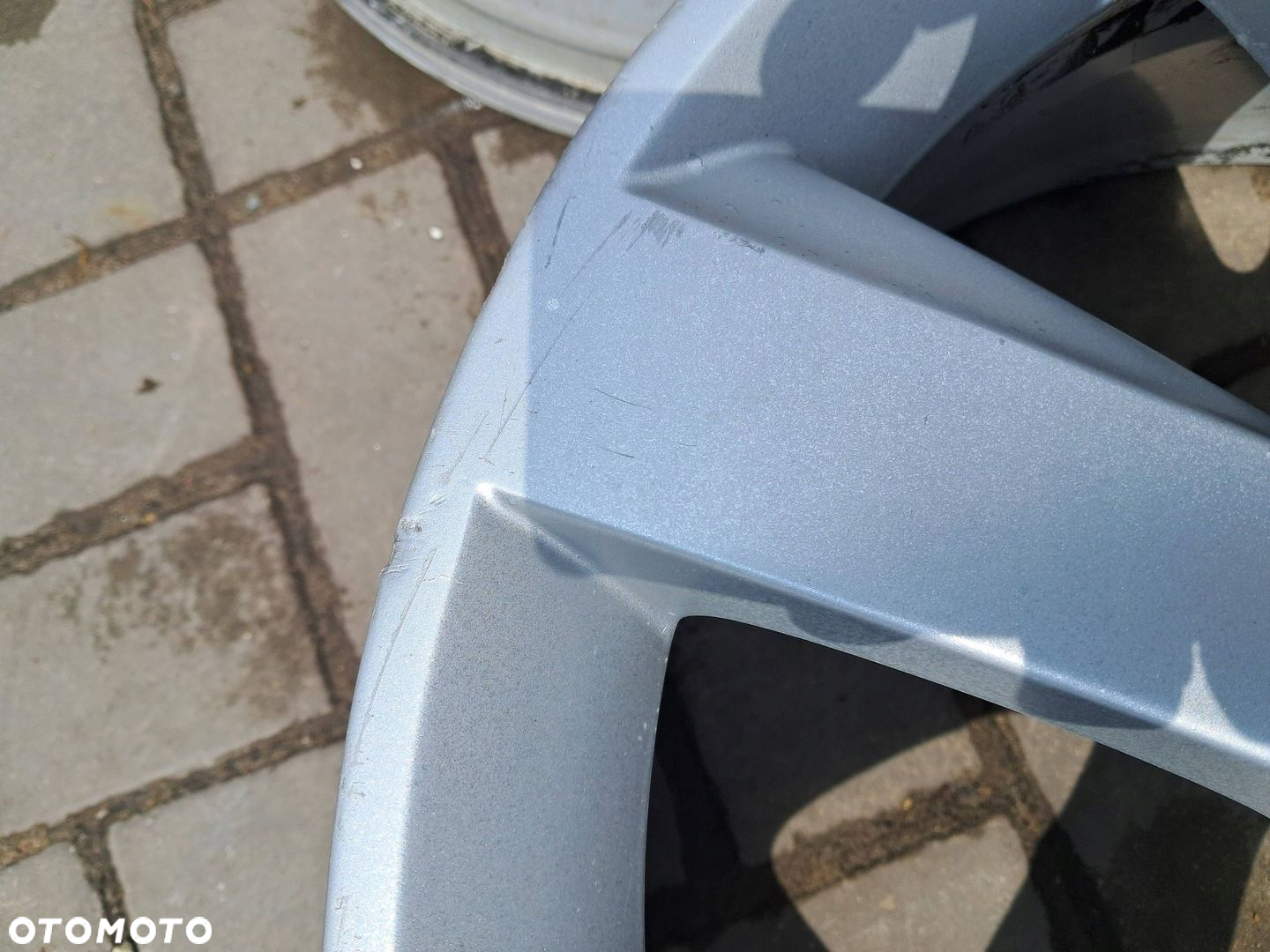 Peugeot 5008 FELGI Aluminiowe 18" 4x108 ET29 7J 9675496577 - 14