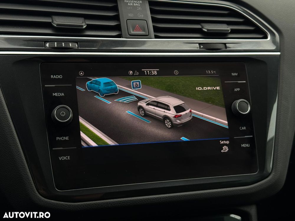 Volkswagen Tiguan - 15