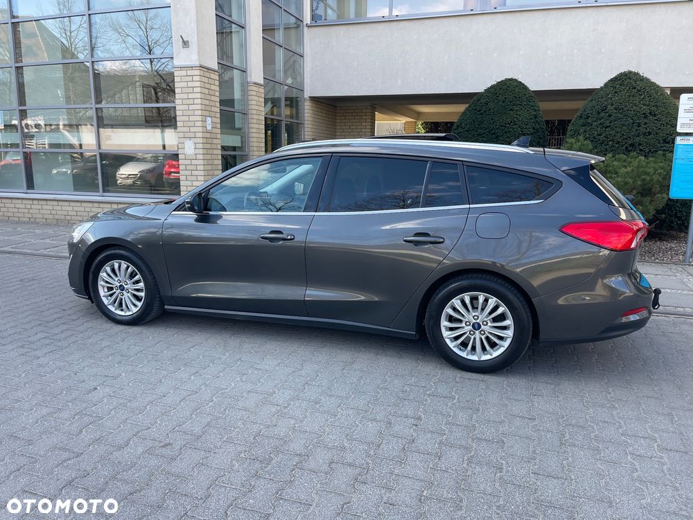 Ford Focus - 12