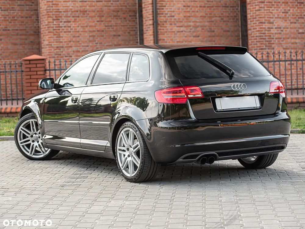 Audi A3 Sportback 1.8 TFSI S tronic S line Sportpaket - 9