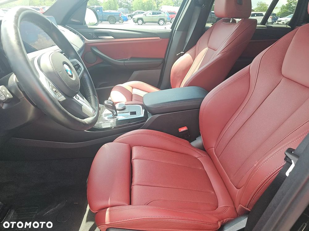 BMW X3 xDrive30i M Sport Edition - 7