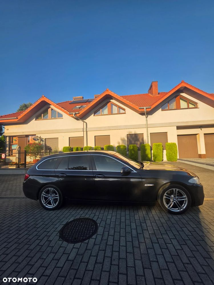BMW Seria 5 520d Luxury Line - 4