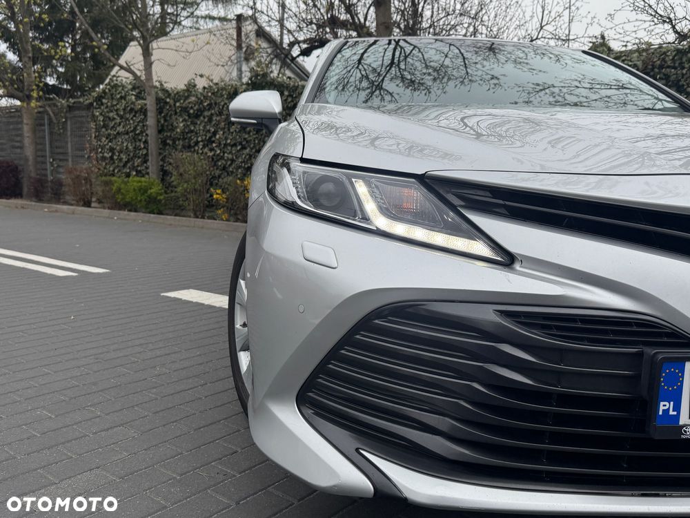 Toyota Camry 2.5 Hybrid Executive CVT - 7