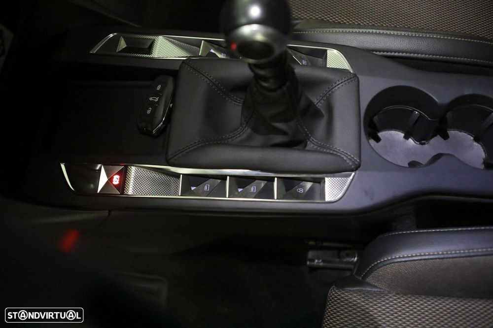 DS DS3 Crossback - 27