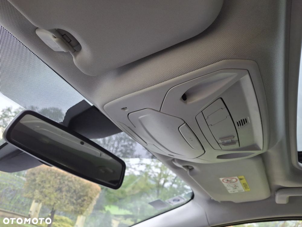 Ford Focus 1.5 EcoBlue Start-Stopp-System TITANIUM VIGNALE - 32