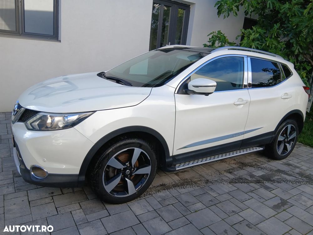 Nissan Qashqai 1.6 DIG-T 360 - 2