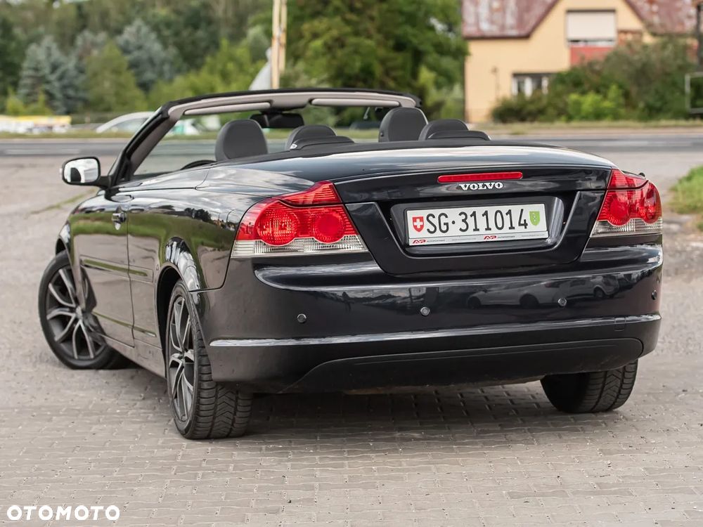 Volvo C70 2.4i Momentum - 6