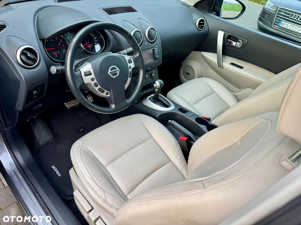 Nissan Qashqai - 12