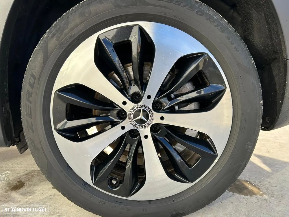 Mercedes-Benz GLB 220 d 4Matic 8G-DCT Progressive Advanced - 11