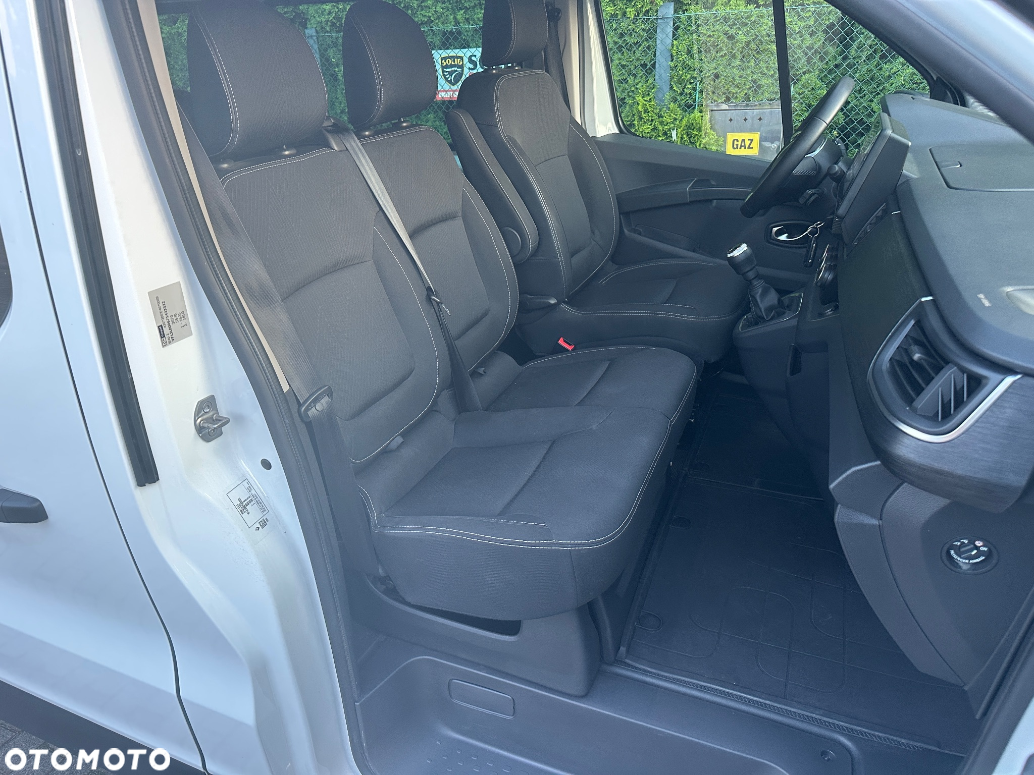 Renault Trafic - 26