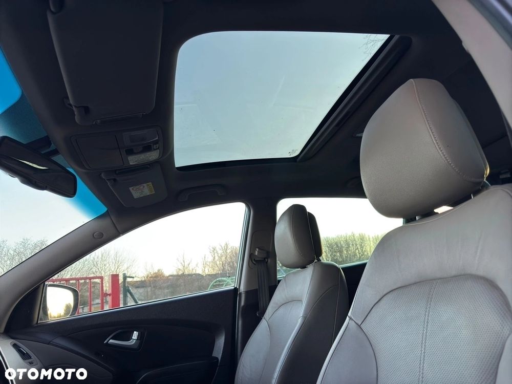 Hyundai ix35 1.6 2WD Fifa World Cup Edition - 20