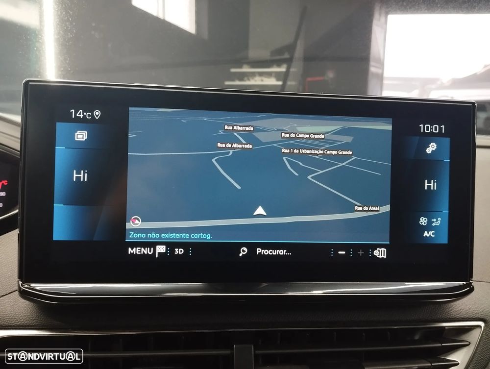 Peugeot 5008 1.2 PureTech Allure EAT8 - 29