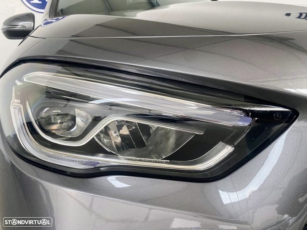 Mercedes-Benz GLA 250 e AMG Line - 33