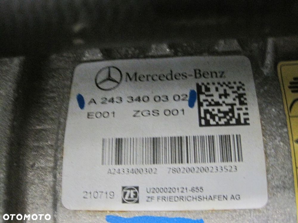 Silnik motor KOMPLETNY MERCEDES EQA EM0021 780200 SKRZYNIA - 8