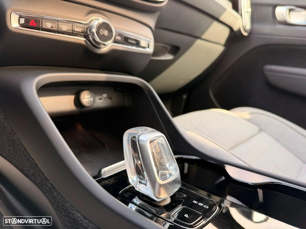Volvo C40 Recharge Plus - 8