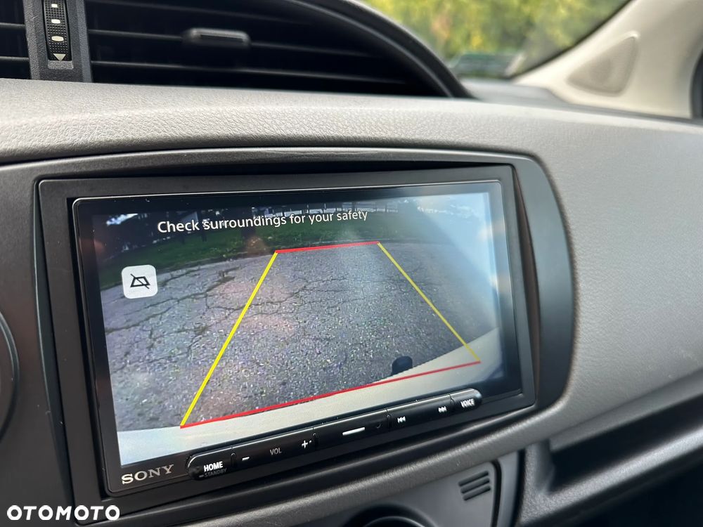 Toyota Yaris 1.4 D-4D Active - 13