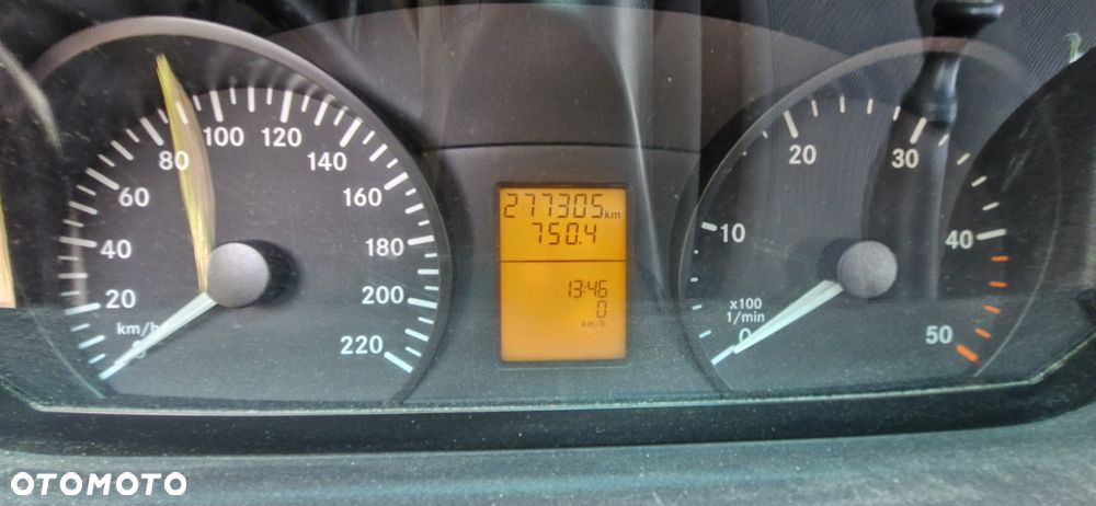 Mercedes-Benz Vito - 4