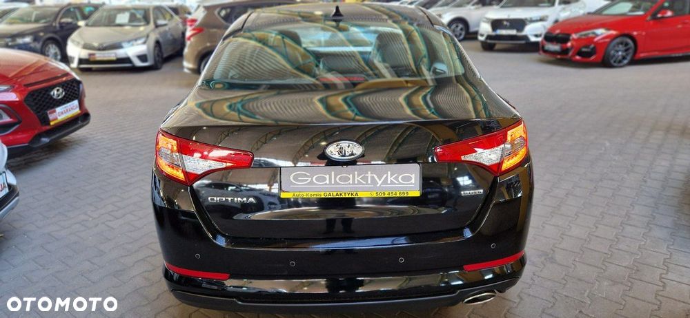 Kia Optima - 7