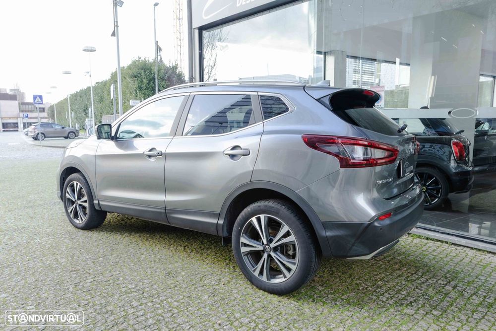 Nissan Qashqai 1.3 DIG-T N-Connecta - 18