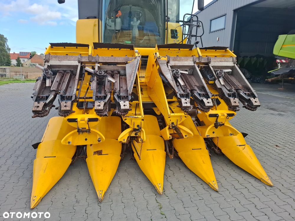 New Holland 8-75 2012 Rok, Przystawka do kukurydzy , Nie malowana,  Stan Idealny - 15
