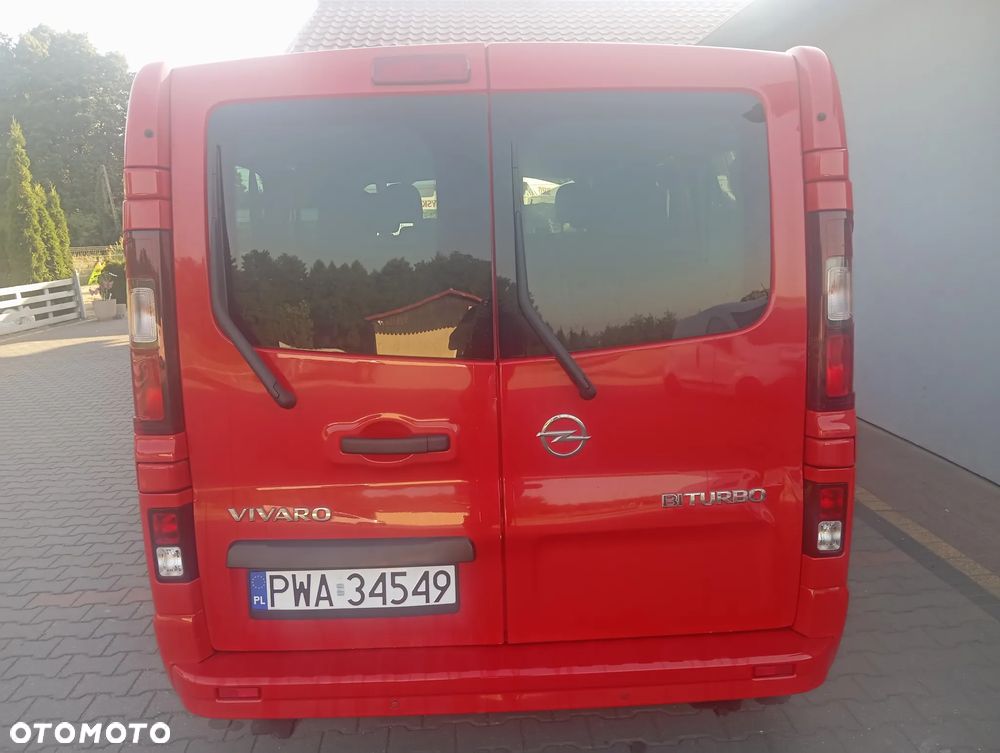 Opel Vivaro L2H1 2,9t Elegance Business - 16