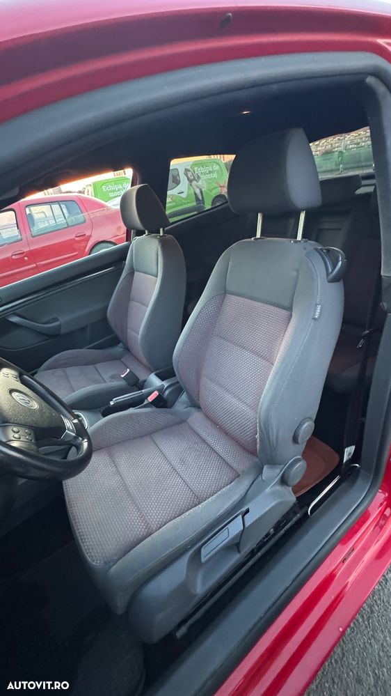 Volkswagen Golf 2.0 TDI DPF GT Sport - 12