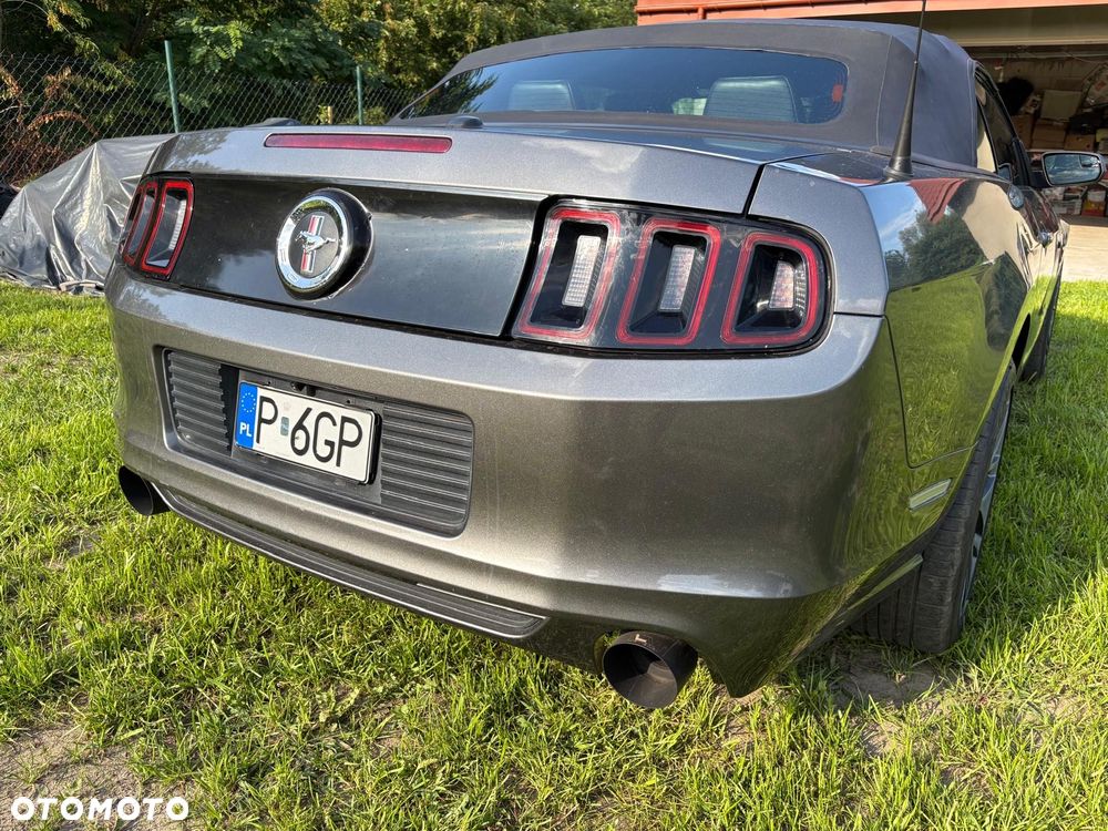 Ford Mustang 3.7 V6 Premium - 13