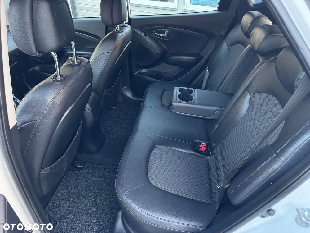 Hyundai ix35 1.7 CRDi Comfort 2WD - 21