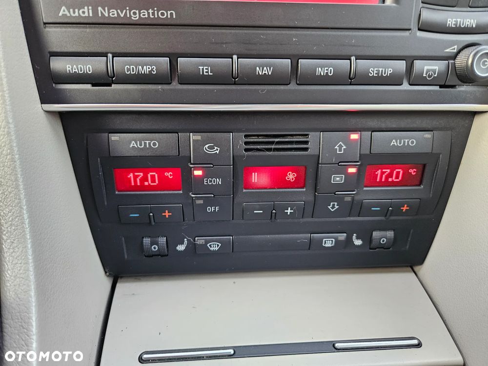 Audi A4 Avant 2.0 TDI - 18