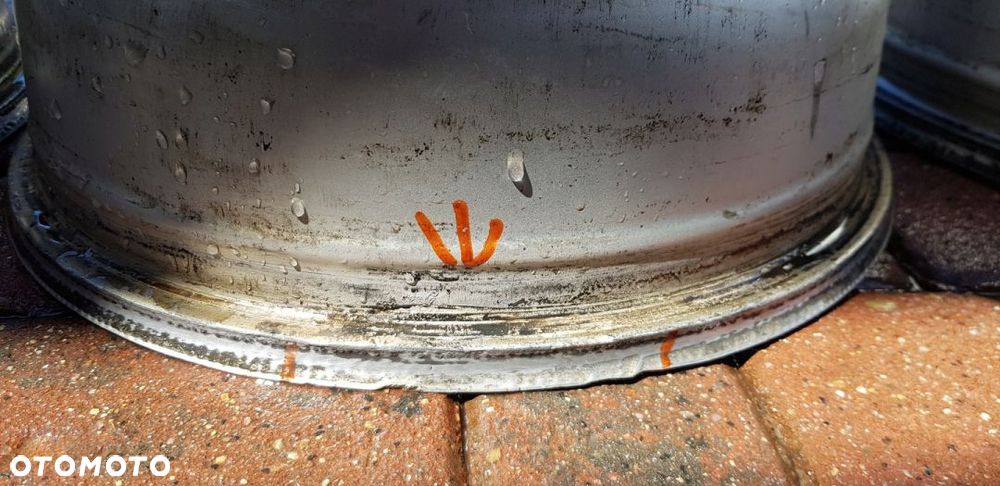 Toyota Hilux Felga Aluminiowa 15 - 2