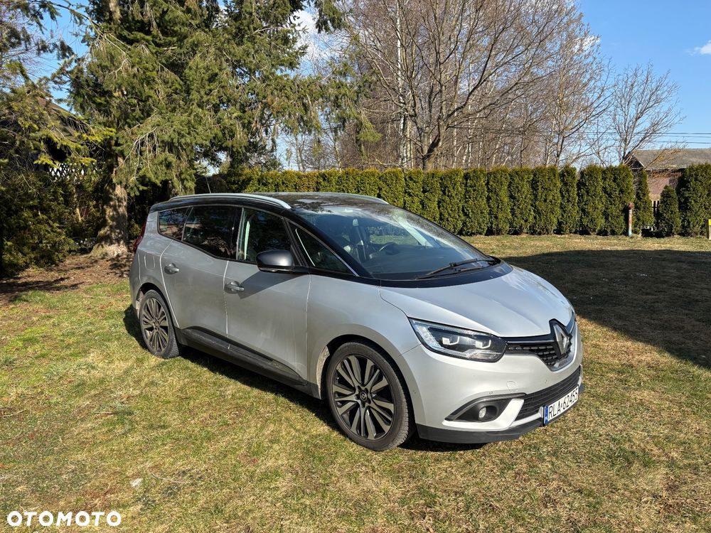 Renault Grand Scenic - 1