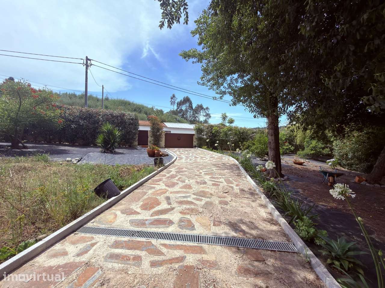 Terreno com Projeto para construção de Moradia T2 | Grijó – Vila Nova - Grande imagem: 3/44