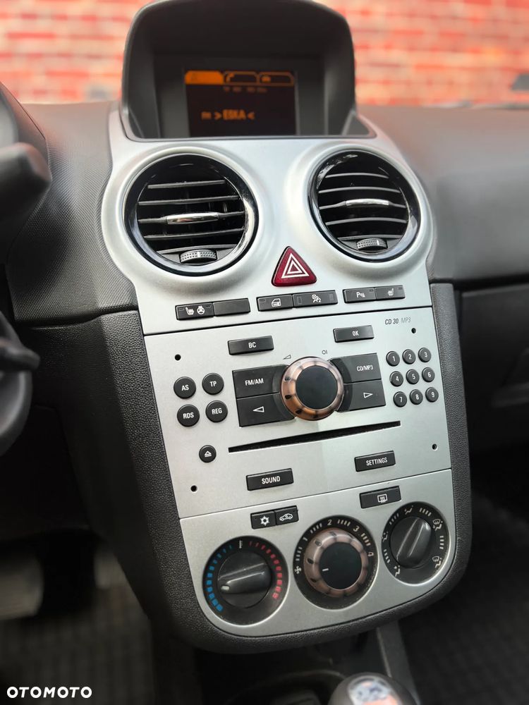 Opel Corsa - 18