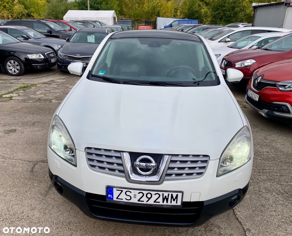 Nissan Qashqai 2.0 Tekna CVT - 8