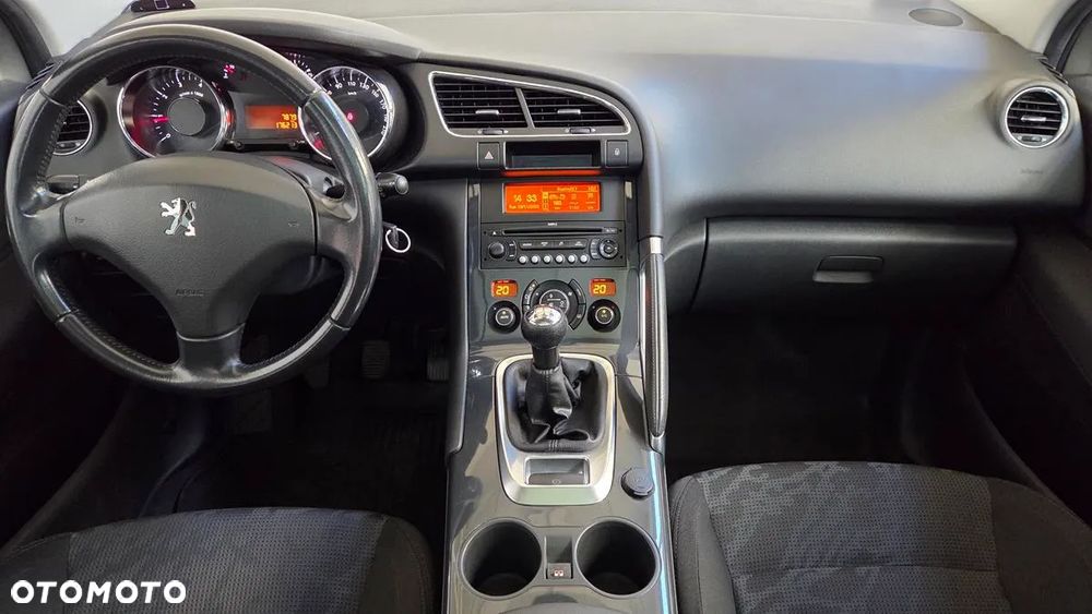 Peugeot 3008 1.6 Active - 13